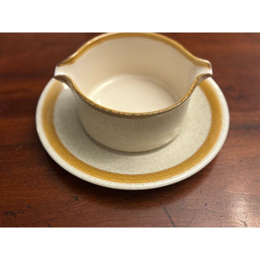 Vintage Mikasa Stone Manor Gravy‎ Tureen/Bowl w/h Underplate